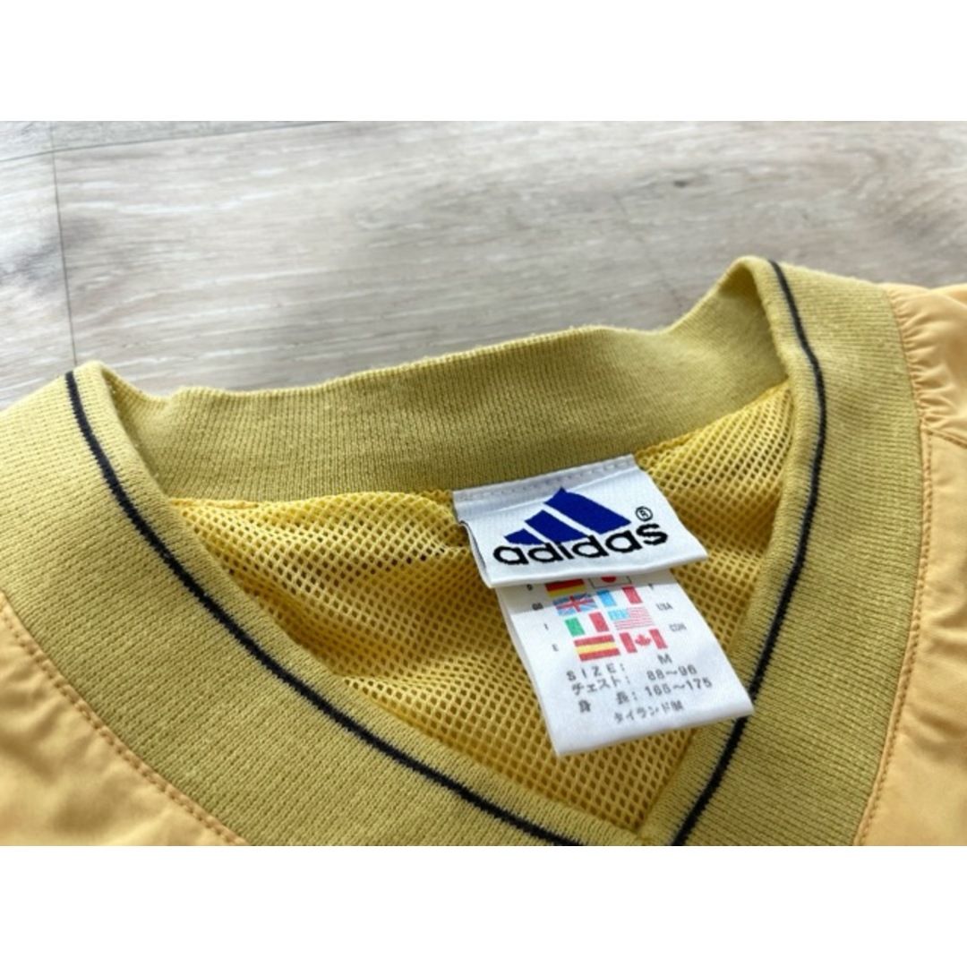 adidas(アディダス)のadidas GOLF（アディダスゴルフ）90's　タイ製　パフォーマンスロゴ　ピステ　ウィンドトップ【E2766-007】 メンズのトップス(その他)の商品写真