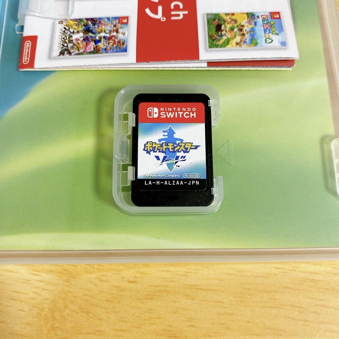Nintendo Switch(ニンテンドースイッチ)のポケットモンスター ソード エンタメ/ホビーのゲームソフト/ゲーム機本体(家庭用ゲームソフト)の商品写真