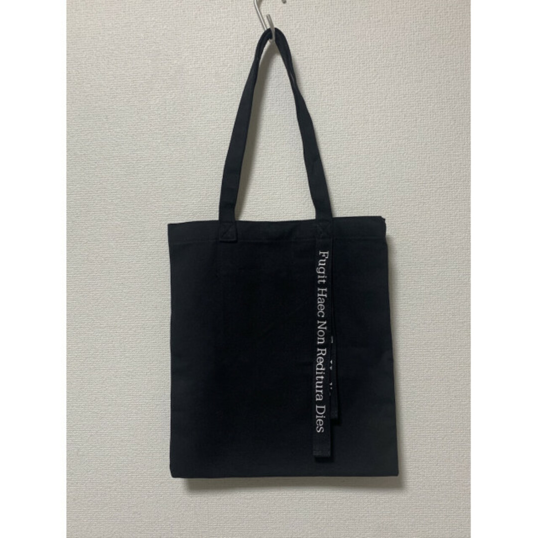ハンドル ロゴ キャンバストート 黒 プチプラ 人気 韓国 メッセージ 無地 レディースのバッグ(トートバッグ)の商品写真