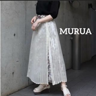 ムルーア(MURUA)のMURUA 透け感 プリーツ ロングスカート ペイズリー 光沢 シアー ベージュ(ロングスカート)