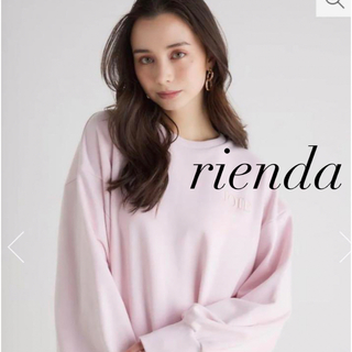 リエンダ(rienda)のrienda 新作 完売 ほぼ未使用 メッセージロゴスウェット(Tシャツ(長袖/七分))