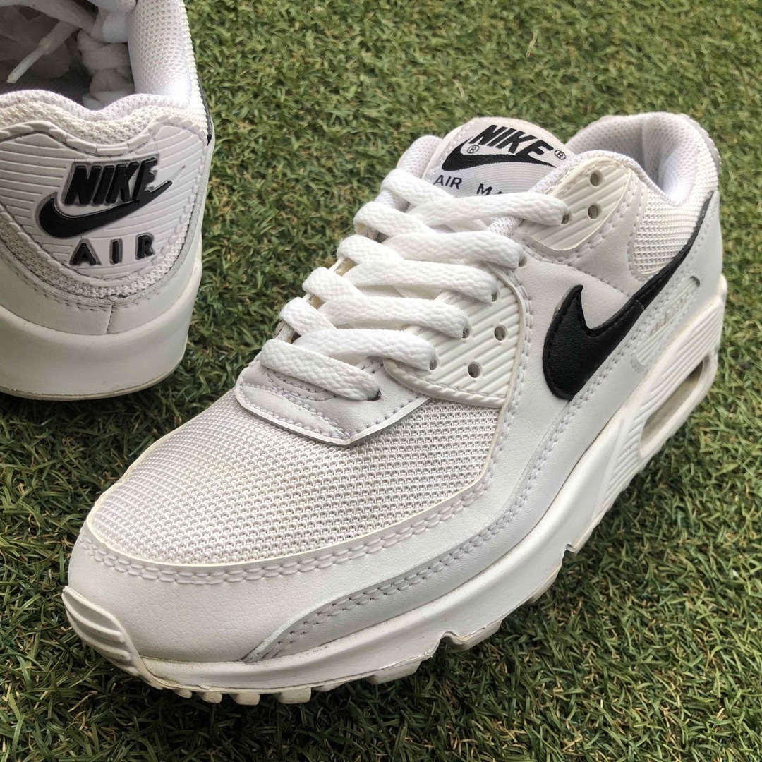 NIKE(ナイキ)の美品24 NIKE AIRMAX 90 ナイキ  エアマックス90 HA17 レディースの靴/シューズ(スニーカー)の商品写真