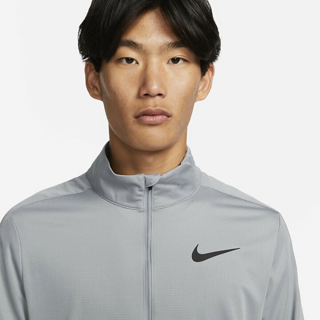 NIKE(ナイキ)の定価6820円★NIKE★ジャージ★ジャケット★トレーニングウェア★XLサイズ メンズのトップス(ジャージ)の商品写真