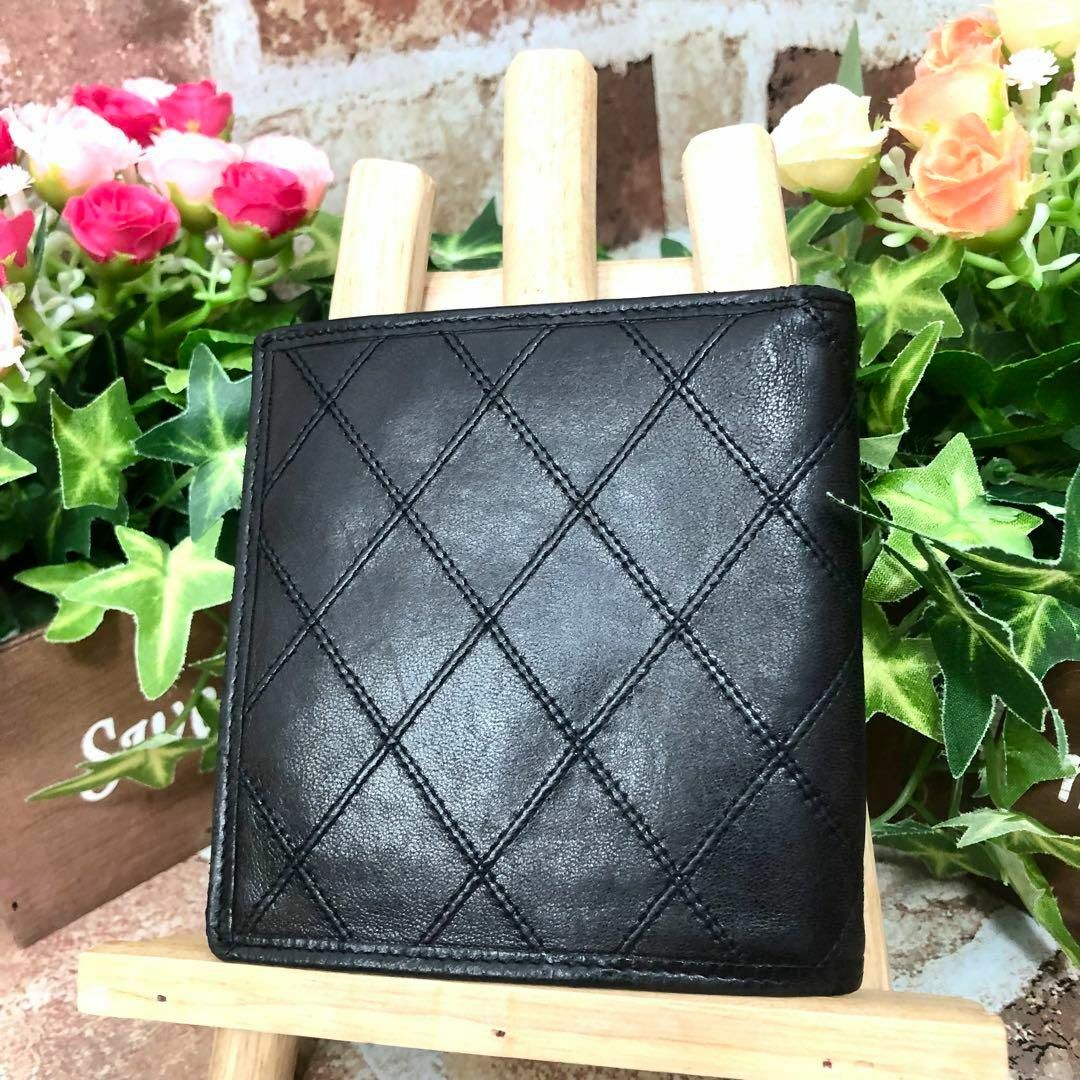 CHANEL(シャネル)の美品✨シャネル　ラムスキン　ビコローレ　二つ折り財布　ユニセックス　レザー　黒 レディースのファッション小物(財布)の商品写真