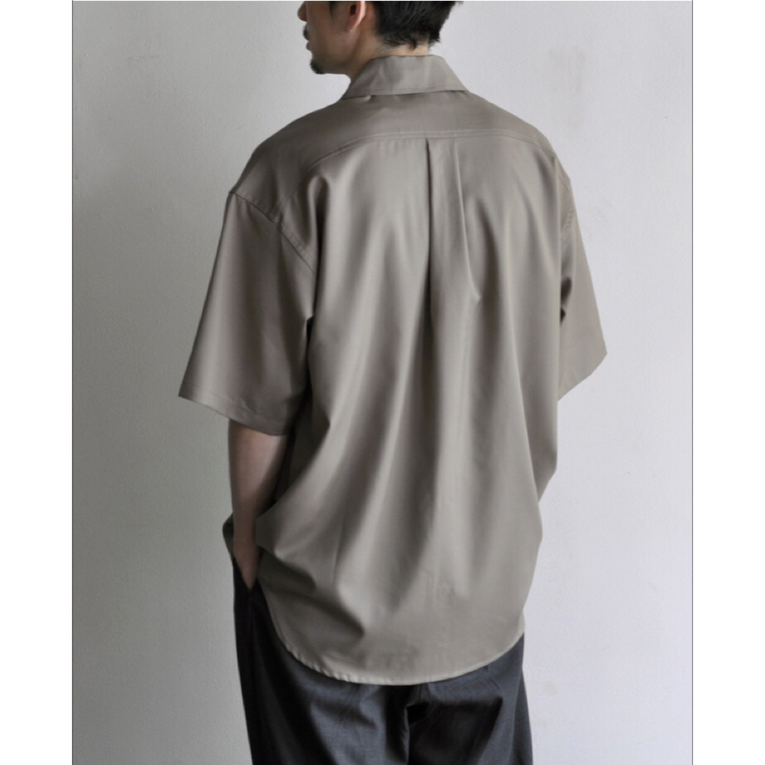 YOKE(ヨーク)の48新品lownn ローン MINIMAL SHORT SLEEVE SHIRT メンズのトップス(シャツ)の商品写真