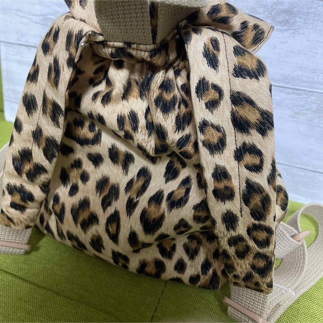 豹柄ベビーリュック　ハンドメイド レディースのバッグ(リュック/バックパック)の商品写真