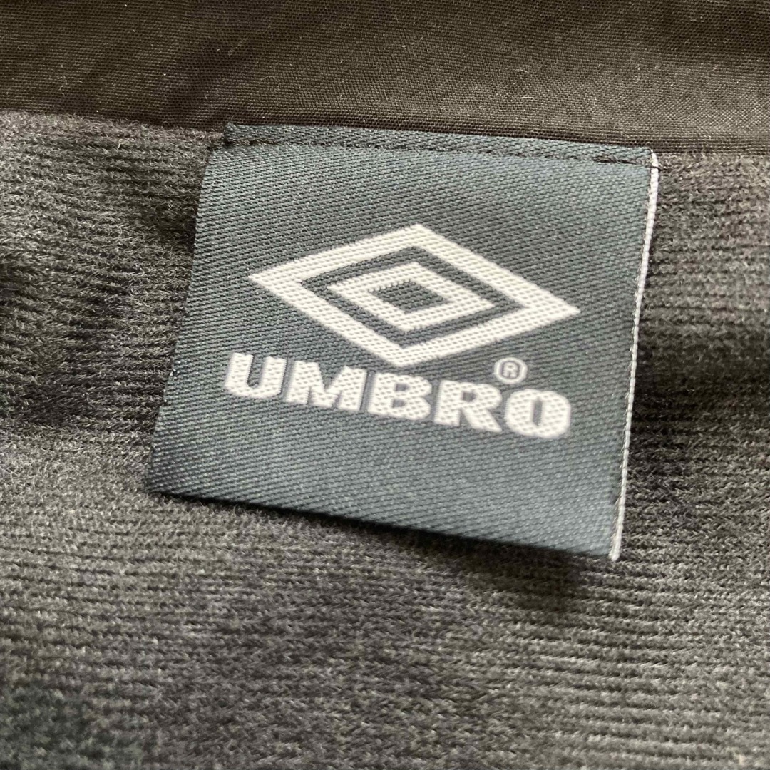 UMBRO(アンブロ)の【新品タグ付】アンブロ ジップアップ ナイロンジャケット ゆるダボ 黒×白 S メンズのジャケット/アウター(ナイロンジャケット)の商品写真