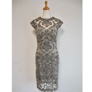 タダシショウジ(TADASHI SHOJI)の【美品】tadashi shoji ドレス　7〜9号(ミニドレス)