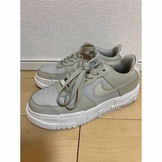 ナイキ(NIKE)のNIKE エアフォース1 ピクセル ベージュ(スニーカー)