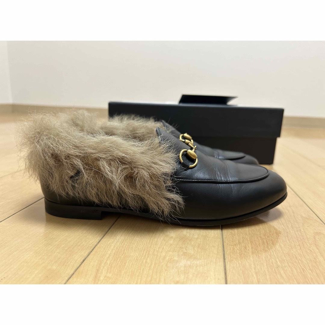 Gucci(グッチ)のGUCCI ファーローファー　サイズ37(23.0〜24.0cm) レディースの靴/シューズ(ローファー/革靴)の商品写真