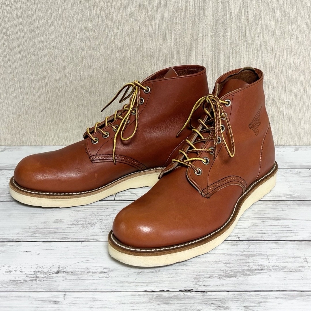 REDWING(レッドウィング)の【美品】RED WING 8166 6インチクラシックラウンド メンズの靴/シューズ(ブーツ)の商品写真