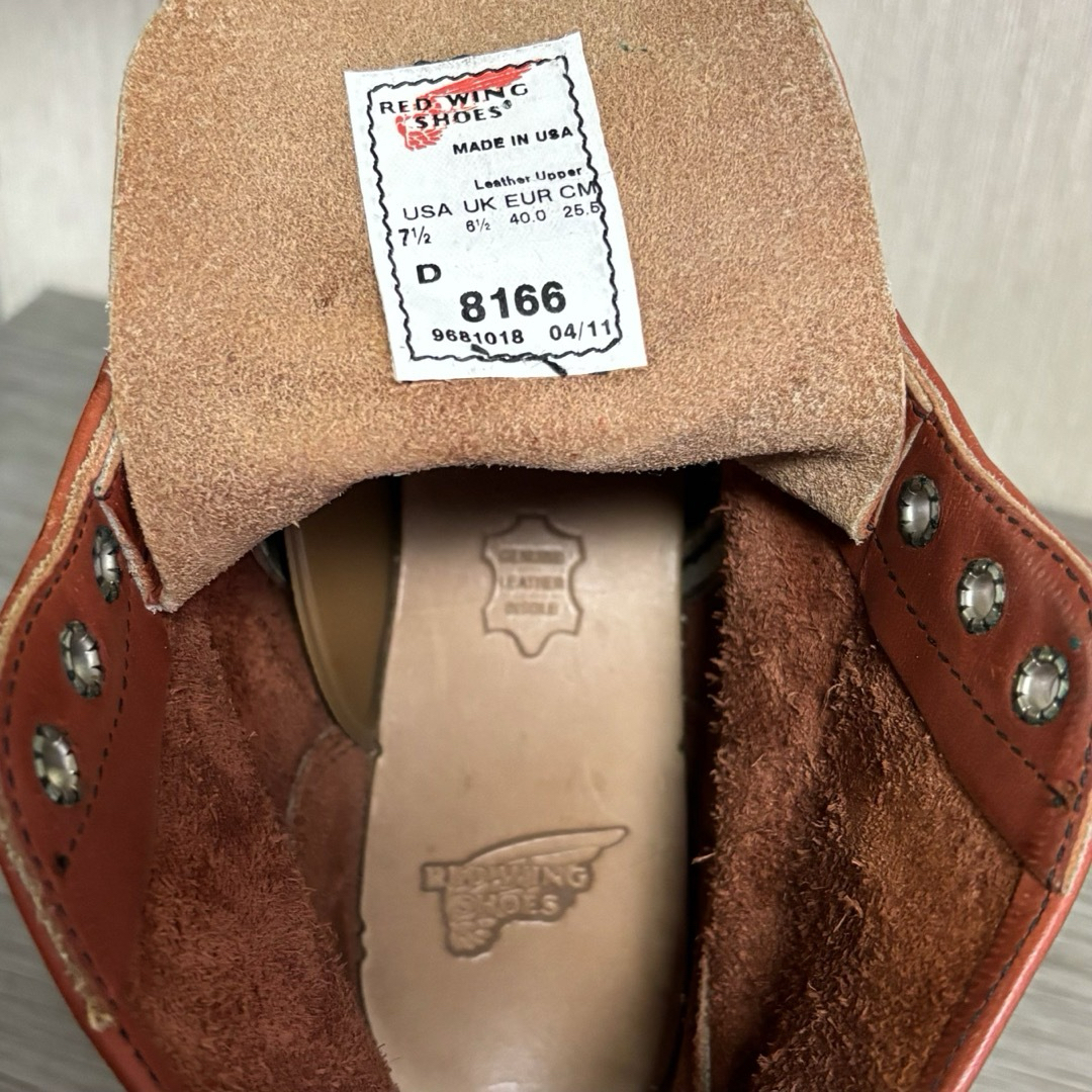 REDWING(レッドウィング)の【美品】RED WING 8166 6インチクラシックラウンド メンズの靴/シューズ(ブーツ)の商品写真