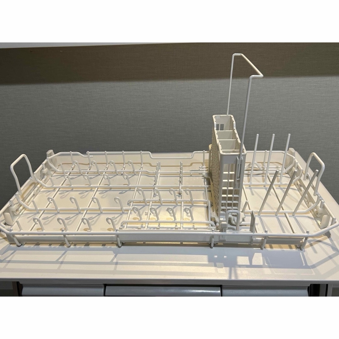 Panasonic(パナソニック)のパナソニック 食器洗い乾燥機　食洗機　NP-TSK1-W スマホ/家電/カメラの生活家電(食器洗い機/乾燥機)の商品写真