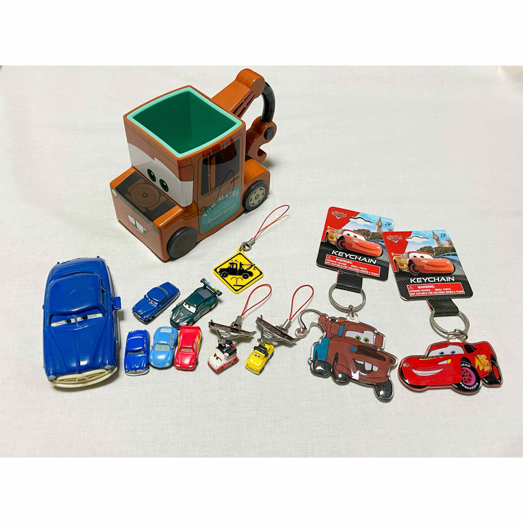 Disney(ディズニー)のカーズ【CARS】 まとめ売り エンタメ/ホビーのおもちゃ/ぬいぐるみ(キャラクターグッズ)の商品写真