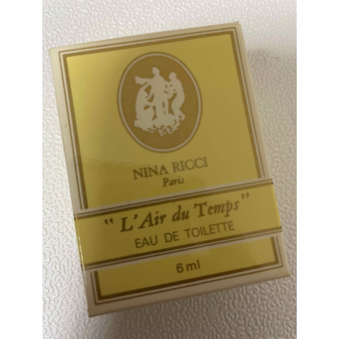 NINA RICCI(ニナリッチ)の希少　ニナリッチ　オードトワレ　レールデュタン6ml  新品　未使用 コスメ/美容の香水(香水(女性用))の商品写真