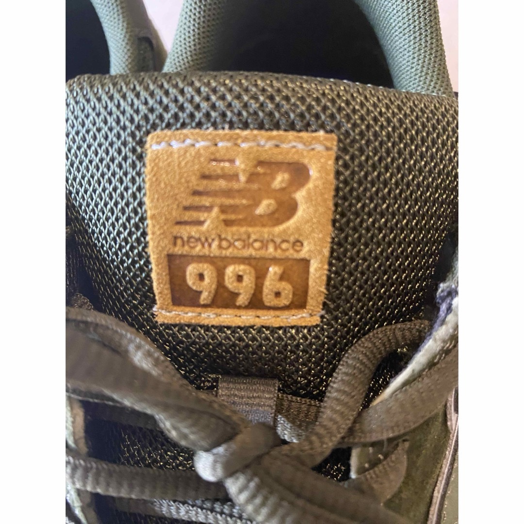 996（New Balance）(キュウキュウロク)のニューバランス〈996〉 カーキ26.0cm メンズの靴/シューズ(スニーカー)の商品写真