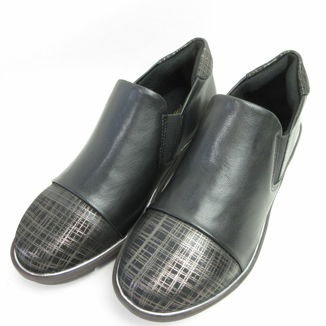 新品22.5CM♡柔らかいヤギ革コンフォートスニーカー レディースの靴/シューズ(ローファー/革靴)の商品写真