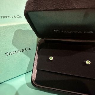 ティファニー(Tiffany & Co.)のTIFFANY&Co.ツァボライト(グリーンガーネット)バイザヤードピアス(ピアス)