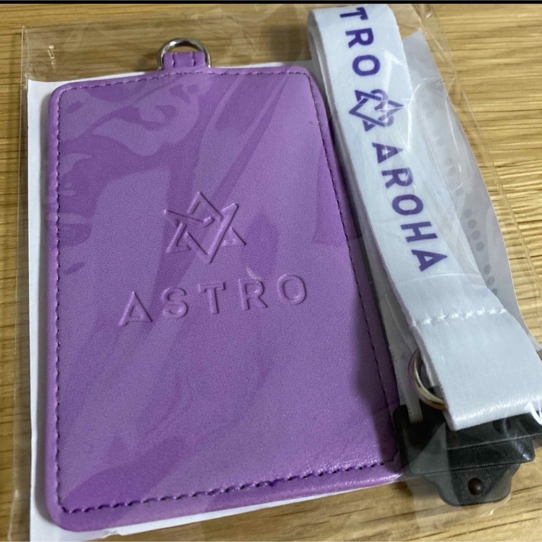 ASTRO(アストロ)の⭐️専用ページ⭐️チャウヌ&ASTROファンクラブ 入会特典 セット エンタメ/ホビーのタレントグッズ(アイドルグッズ)の商品写真