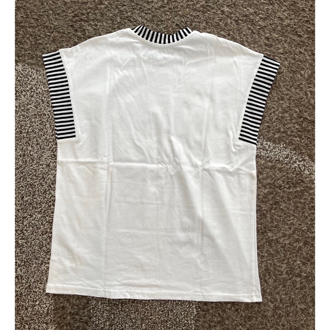 レディース  半袖Tシャツ カットソー トップス 白 黒 花 ボーダー レディースのトップス(カットソー(半袖/袖なし))の商品写真