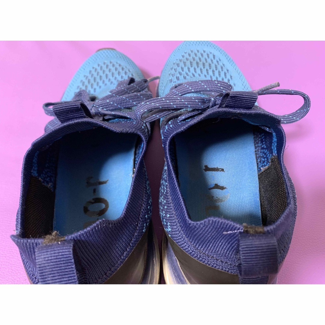 WORKMAN(ワークマン)のworkman ワークマン ランニングシューズ 24.5cm 幅広 ブルー メンズの靴/シューズ(スニーカー)の商品写真