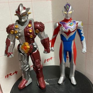 バンダイ(BANDAI)のウルトラシリーズソフビ　フラッシュタイプ  yukiさん専用(特撮)