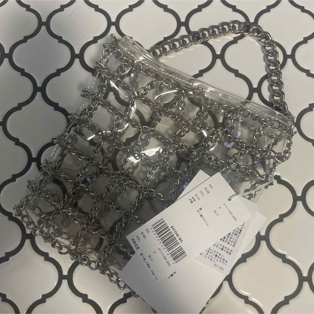 Ameri VINTAGE(アメリヴィンテージ)のAMERI  GRILL CHAIN BAG レディースのバッグ(ショルダーバッグ)の商品写真