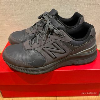 ニューバランス(New Balance)のNB MW880GM 防水ウォーキングシューズ(スニーカー)