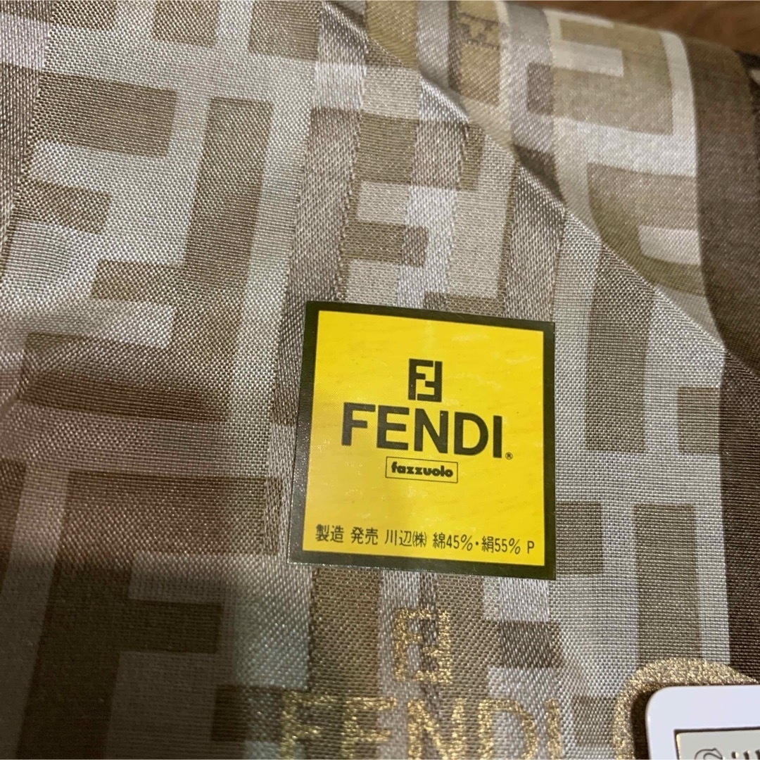 FENDI(フェンディ)のフェンディ　ハンカチ　スカーフ　シルク混　① レディースのファッション小物(ハンカチ)の商品写真