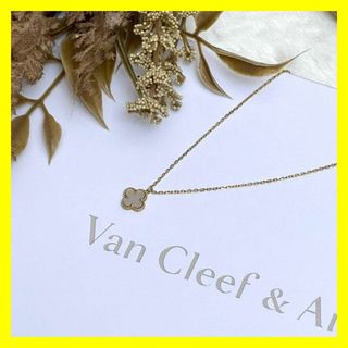 ヴァンクリーフアンドアーペル(Van Cleef & Arpels)のヴァンクリーフアーペル　ネックレス　スウィート　アルハンブラ　マザーオブパール(ネックレス)