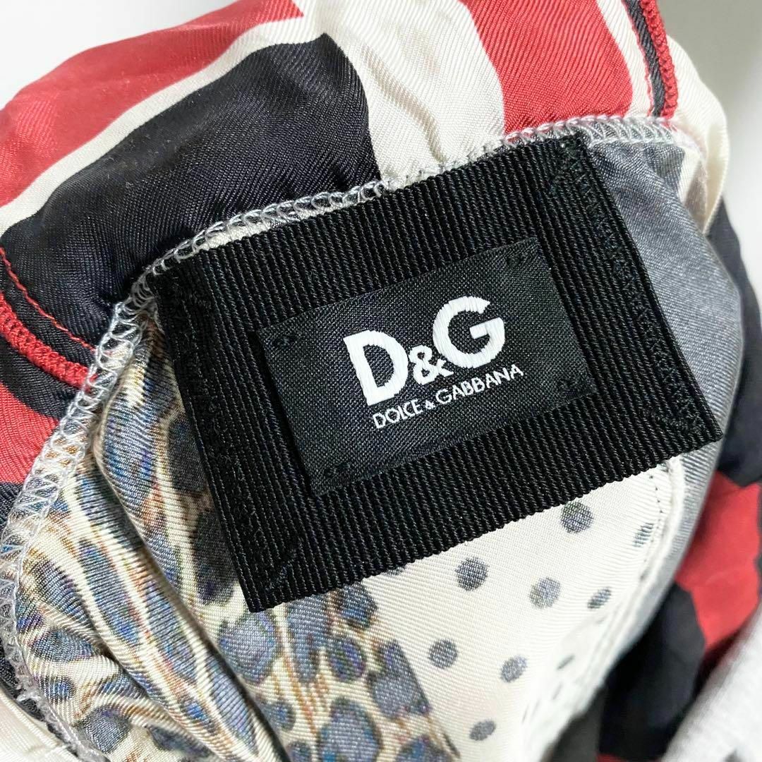 D&G(ディーアンドジー)のD&G / クロップドパーカー グレー レディースのトップス(パーカー)の商品写真