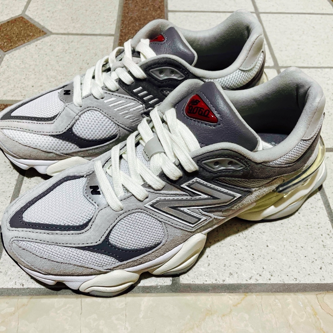 New Balance(ニューバランス)のニューバランス U9060GRY JPN25.5cm レディースの靴/シューズ(スニーカー)の商品写真