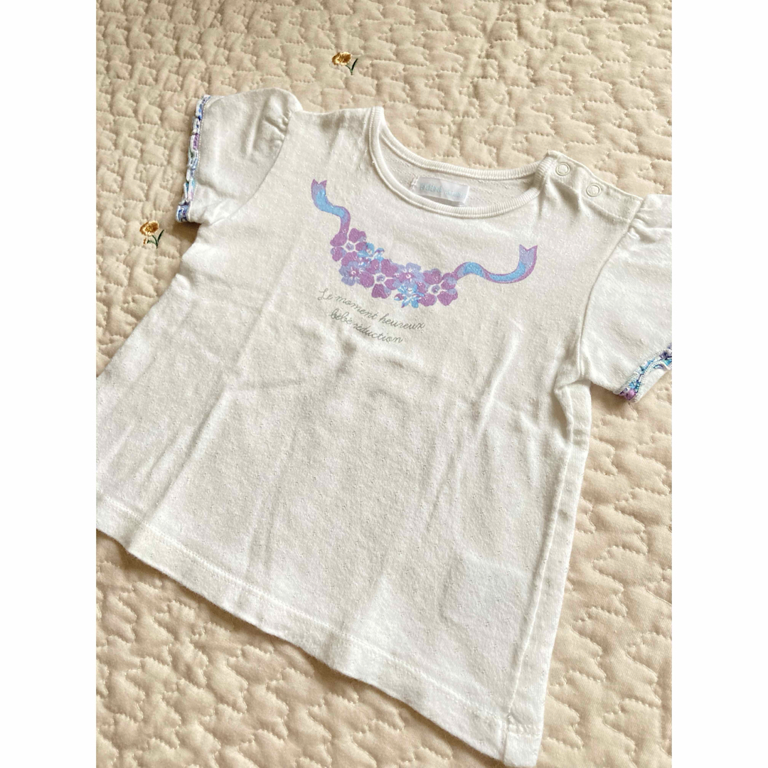 BeBe(ベベ)のfillot de bebe reduction 花モチーフT(70〜80) キッズ/ベビー/マタニティのベビー服(~85cm)(Ｔシャツ)の商品写真