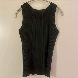 プリーツプリーズイッセイミヤケ(PLEATS PLEASE ISSEY MIYAKE)のプリーツプリーズイッセイミヤケ　ノースリーブカットソー　タンクトップ(タンクトップ)