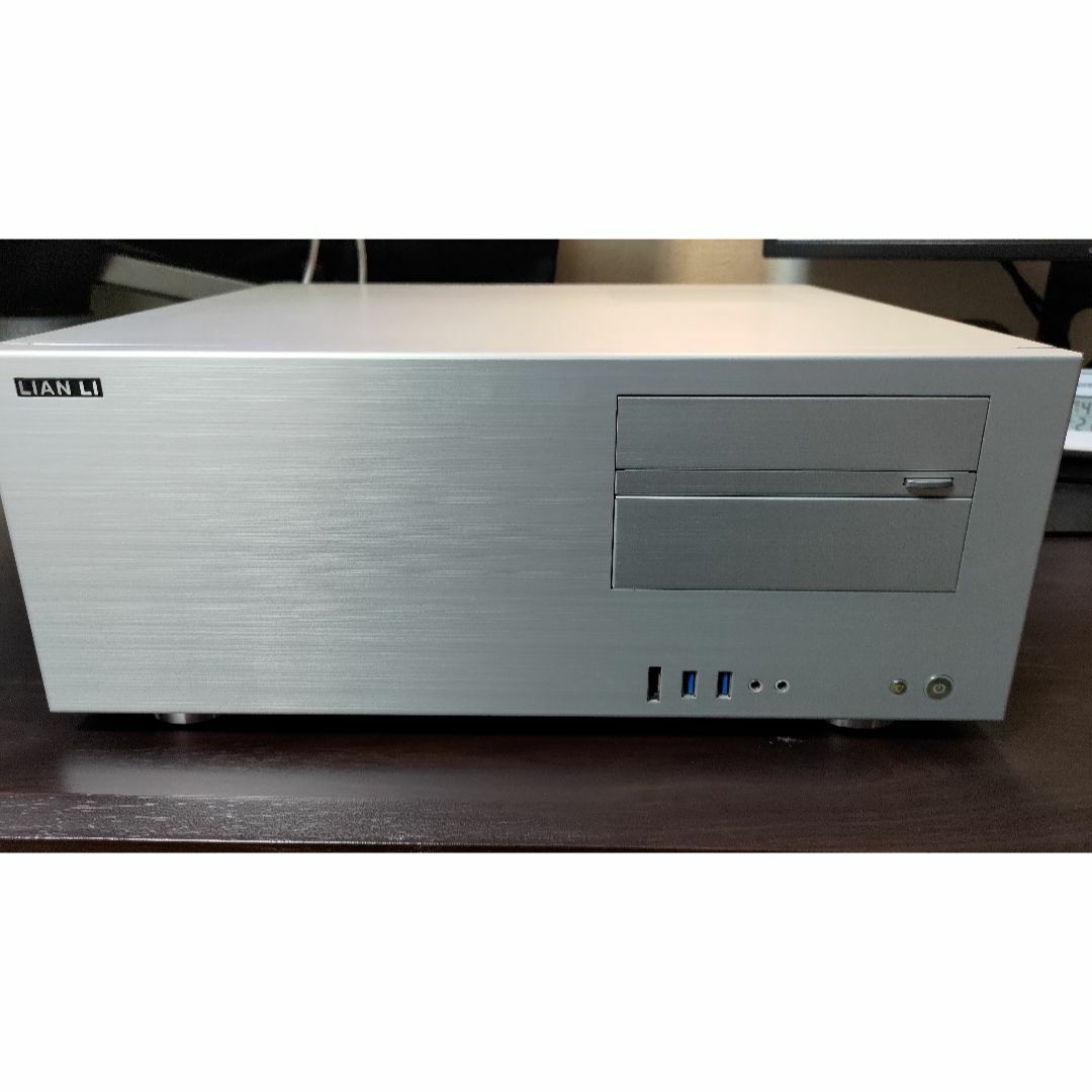 中古 自作PC Ryzen 7 1800X GTX1070 DDR4 32GB
