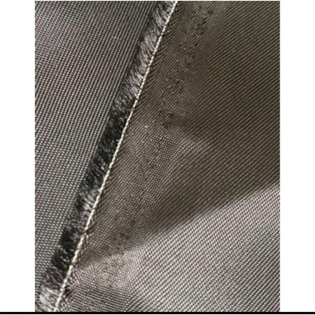 1m シルク　サテン生地　黒ブラック光沢ハギレ生地幅140㎝ ハンドメイドの素材/材料(生地/糸)の商品写真