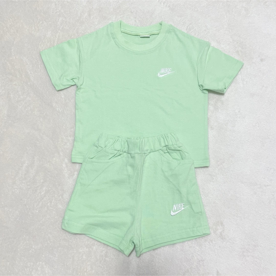 NIKE(ナイキ)のNIKE 半袖 半ズボン スウェット セットアップ キッズ/ベビー/マタニティのベビー服(~85cm)(Ｔシャツ)の商品写真