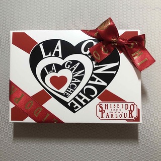 シセイドウパーラー(SHISEIDO PARLOUR)のラ・ガナシュ　6個入　資生堂パーラー　チョコレート(菓子/デザート)