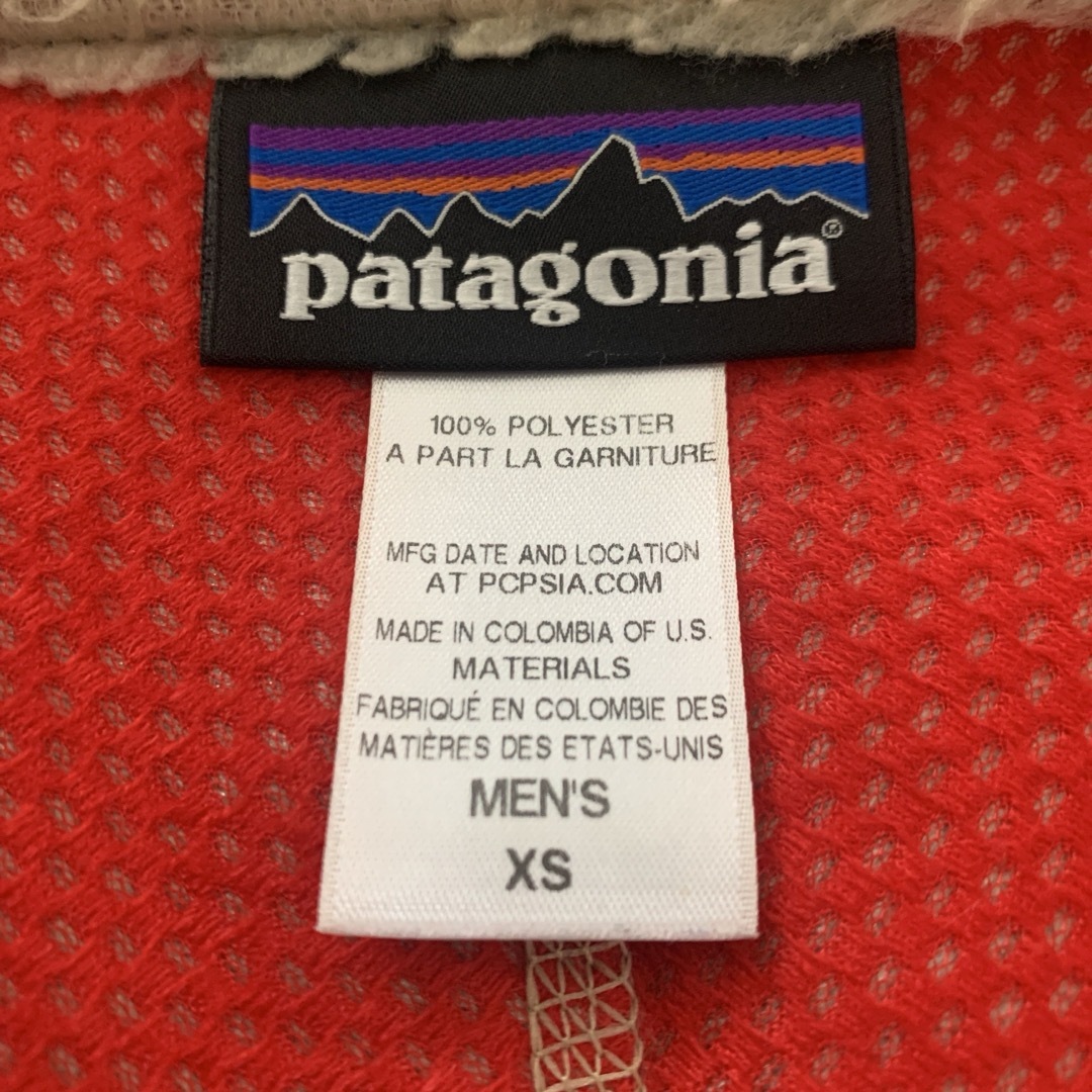 patagonia(パタゴニア)の【最終価格】あいみょん着用！パタゴニアレトロXベストポケットワンポイント メンズのトップス(ベスト)の商品写真