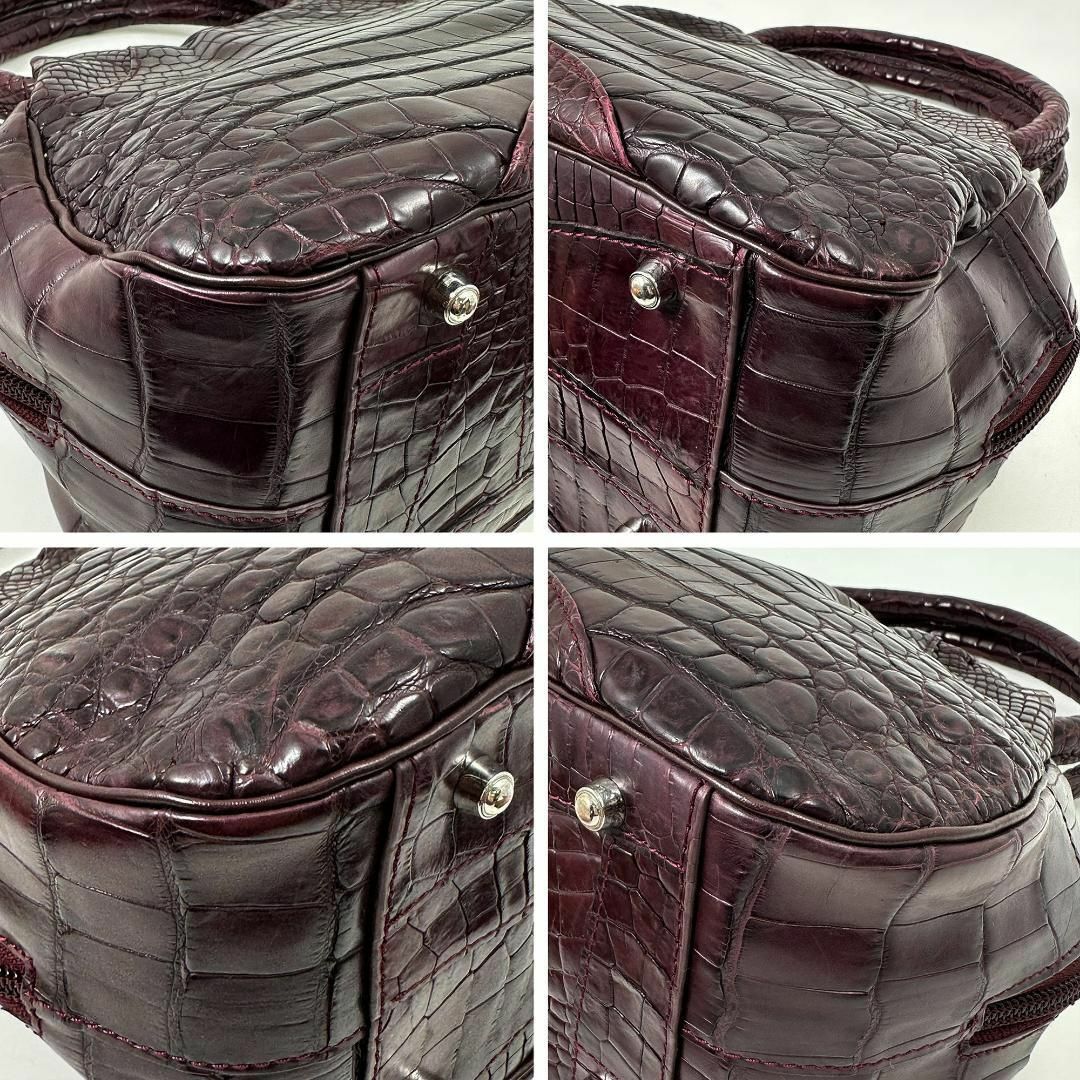 丸いハンドルが可愛い◎クロコダイル ハンドバッグ 赤紫 ボルドー ワニ革◎美品 レディースのバッグ(ハンドバッグ)の商品写真