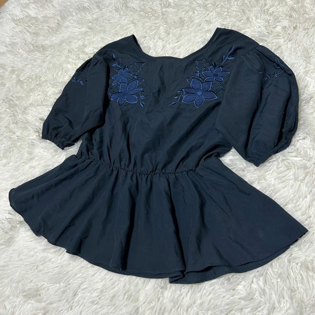 AZUL by moussy(アズールバイマウジー)の【超美品】アズールバイマウジー カットソー(半袖) S ネイビー ✓3596 レディースのトップス(Tシャツ(長袖/七分))の商品写真