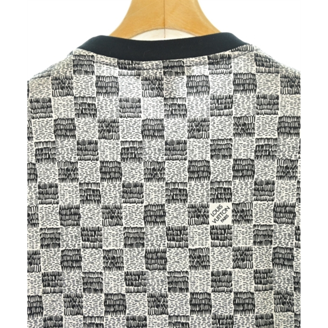 LOUIS VUITTON(ルイヴィトン)のLOUIS VUITTON Tシャツ・カットソー XS 黒x白(総柄) 【古着】【中古】 レディースのトップス(カットソー(半袖/袖なし))の商品写真