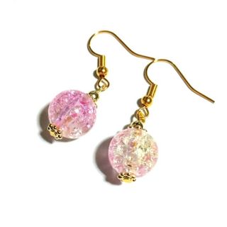 桜色 キラキラ輝く 琉球ガラス風 一粒ピアス(ピアス)