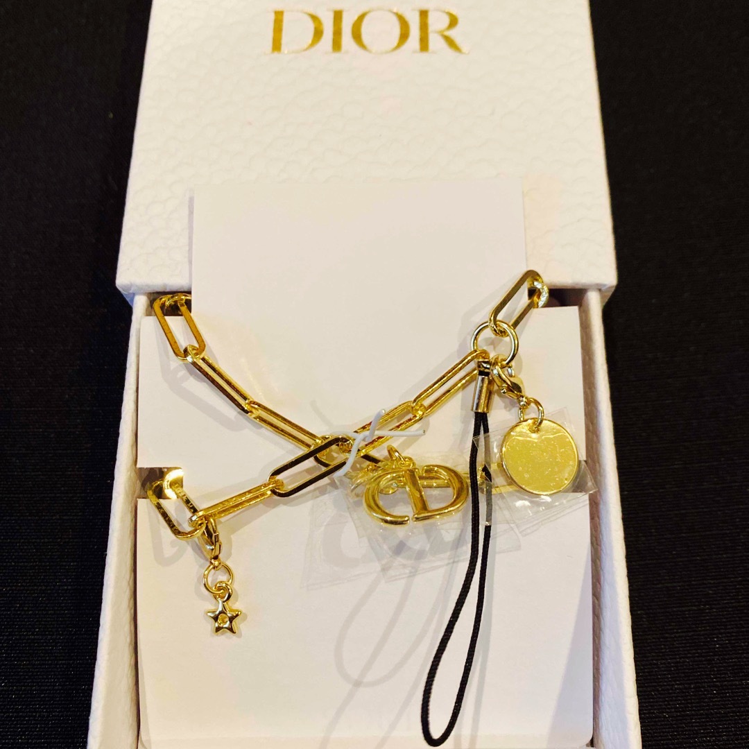 Dior(ディオール)の⭐︎ディオールノベルティ⭐︎チャーム&マキシマイザー レディースのアクセサリー(チャーム)の商品写真