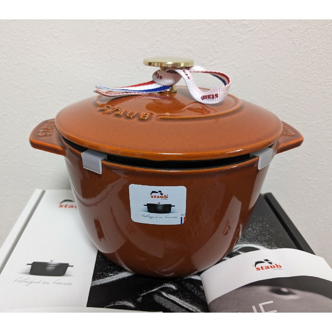 STAUB(ストウブ)のストウブ　Staub　ラ・ココットde GOHAN ゴハン　M　生涯保証付　新品 インテリア/住まい/日用品のキッチン/食器(鍋/フライパン)の商品写真