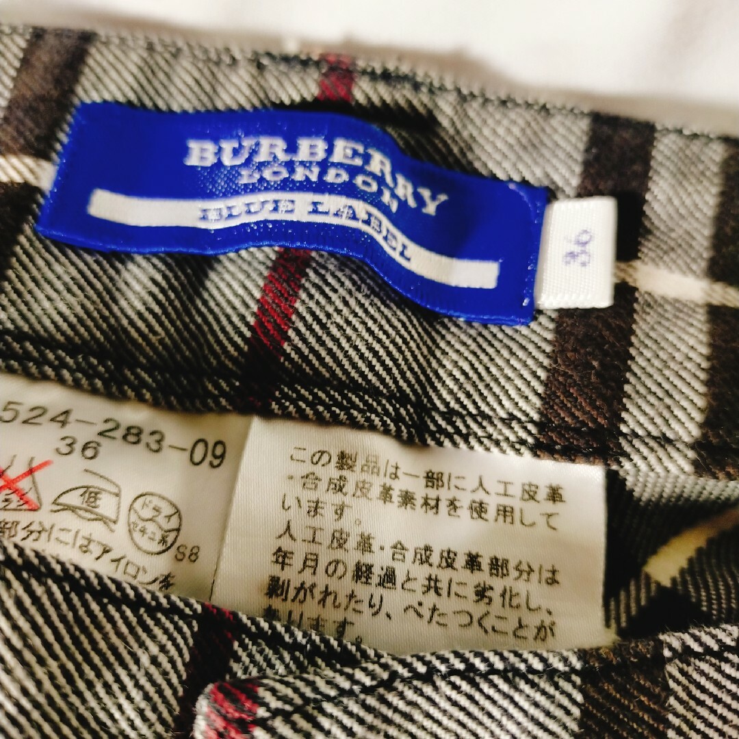 BURBERRY BLUE LABEL(バーバリーブルーレーベル)のBURBERRY LONDON BLUE LABEL バーバリー ブルーレーベル レディースのパンツ(カジュアルパンツ)の商品写真