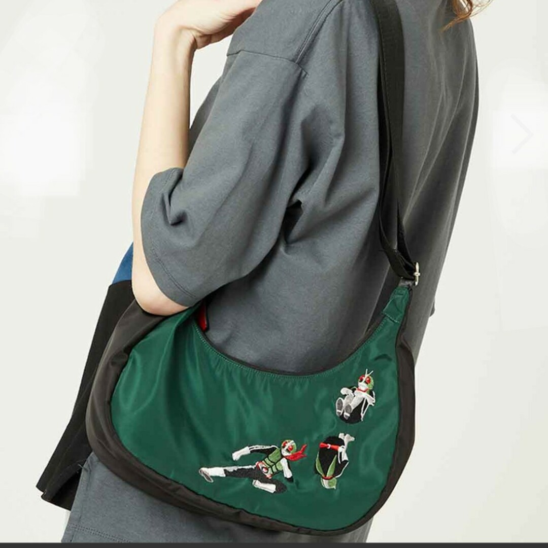 Design Tshirts Store graniph(グラニフ)のグラニフ graniph 仮面ライダー ショルダーバッグ レディースのバッグ(ショルダーバッグ)の商品写真
