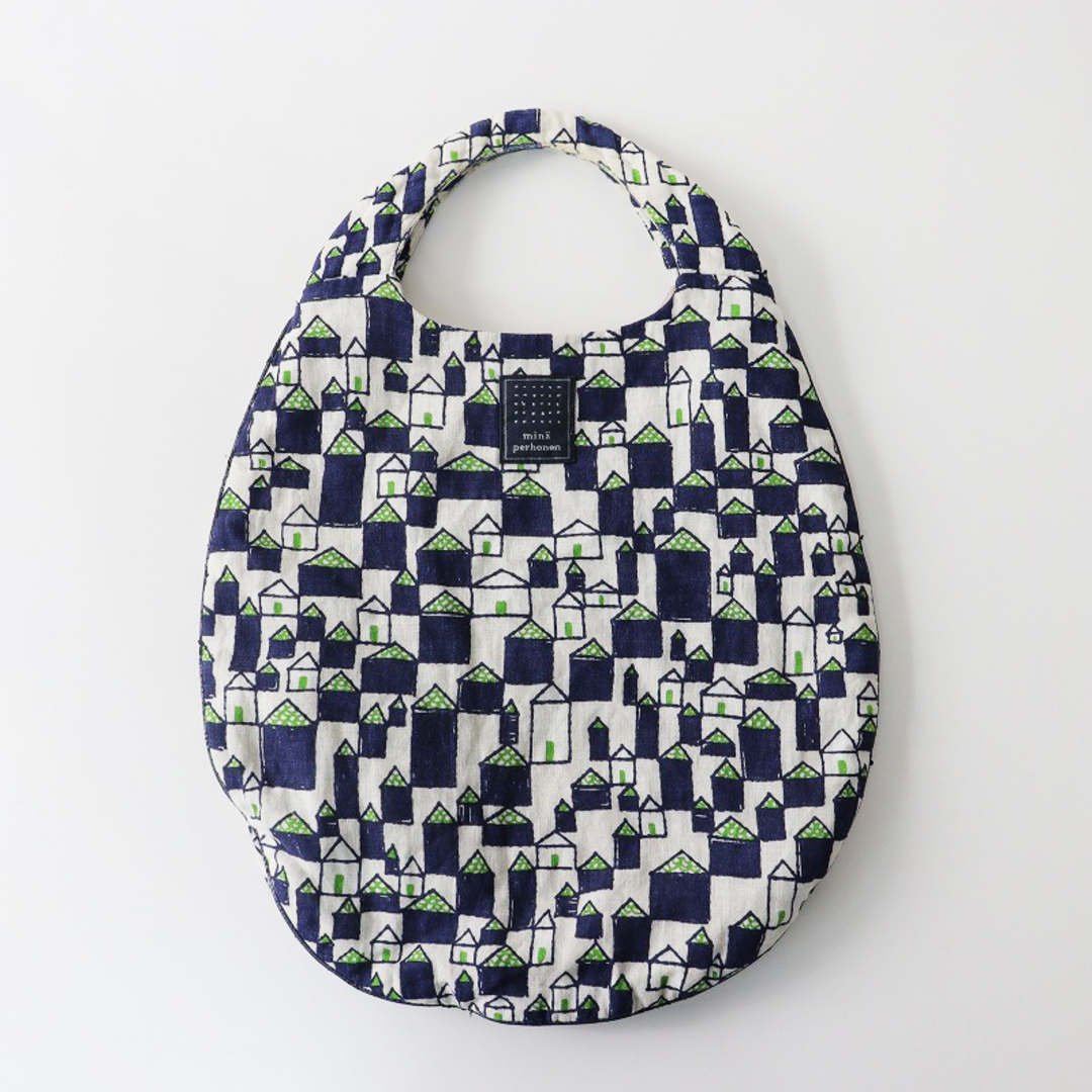 mina perhonen(ミナペルホネン)のミナペルホネン mina perhonen hutte エッグバッグ/ネイビー egg bag【2400013794299】 レディースのバッグ(トートバッグ)の商品写真