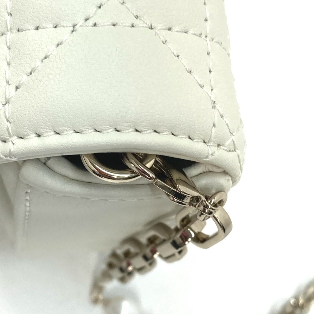 Dior(ディオール)のディオール Dior Lady Dior フォンポーチ S0977ONMJ カバン 斜め掛け チェーン カナージュ ショルダーバッグ ラムスキン ホワイト 未使用 レディースのバッグ(ショルダーバッグ)の商品写真