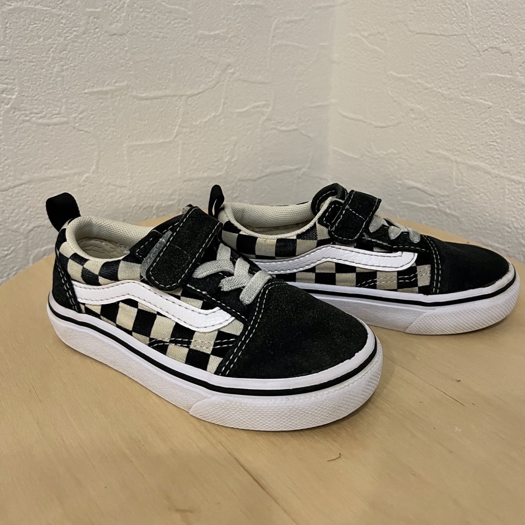 VANS(ヴァンズ)のVANS オールドスクール キッズ/ベビー/マタニティのキッズ靴/シューズ(15cm~)(スニーカー)の商品写真